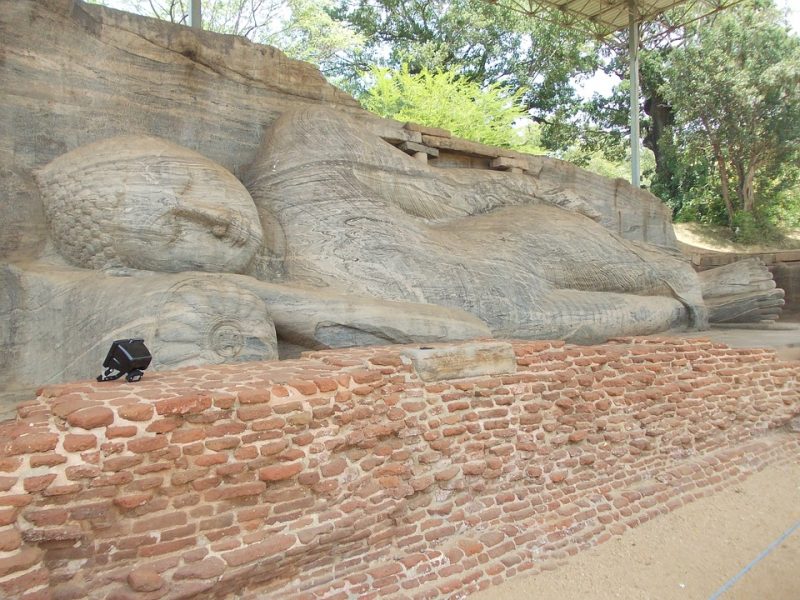 Uttararama polonnaruwa, polonnaruwa gal vihara