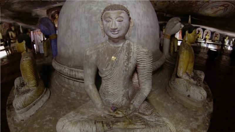 rock cave temple Dambulla, Sri Lanka itinerary 5 days