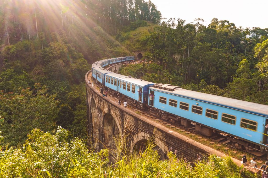 Ella odyssey, Colombo to kandy train, 7-day Colombo itinerary